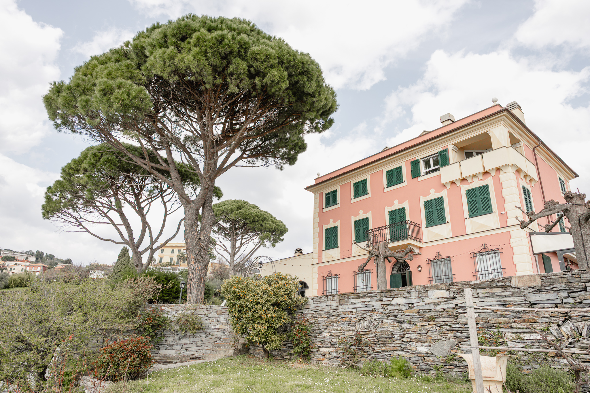 Location Agriturismo Olivenere di Lavagna in Liguria per cerimonie evangeliche all'aperto